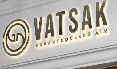Vatsak CH implements digital end-to-end business processes: from customer to production & from POS to Smart Factory with IT-Enterprise